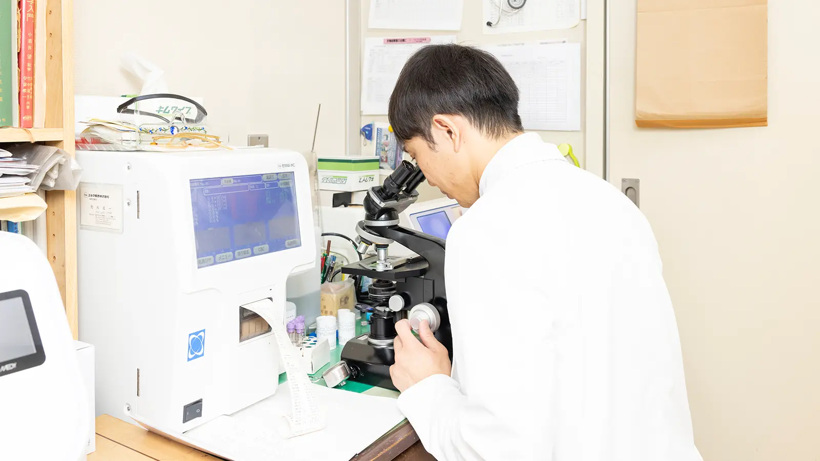 様々な学会の専門医である副院長による精度の高い検査